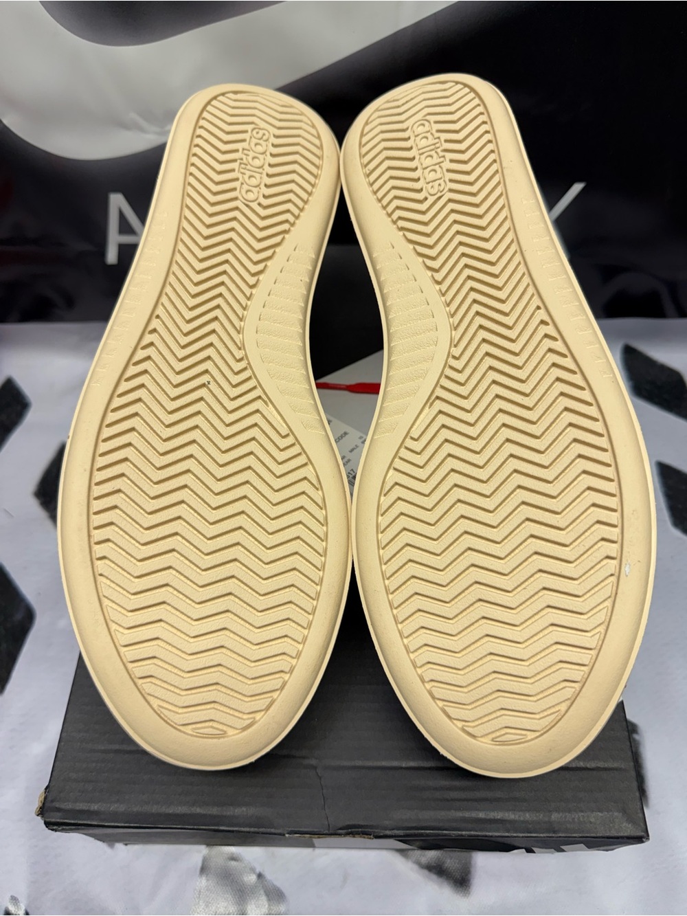 adidas Red Low-Top Sneakers with White Stripes and Cream Sole - Picture 6 of 6